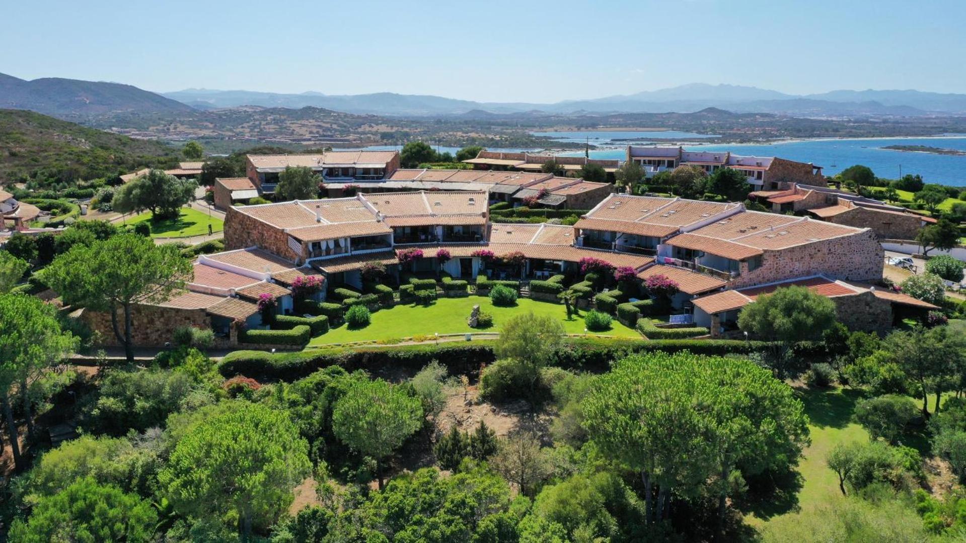 Capo Ceraso Family Resort Costa Corallina Exterior photo